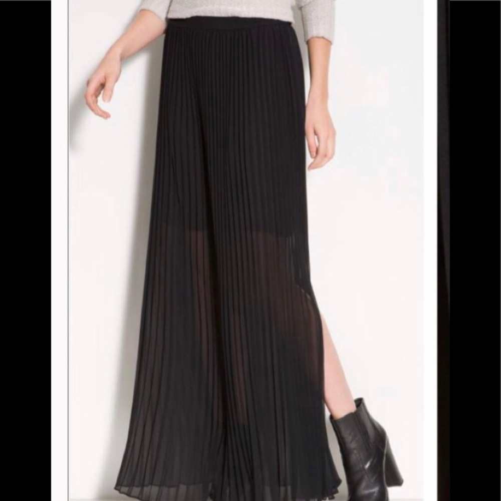 Black pleated maxi skirt